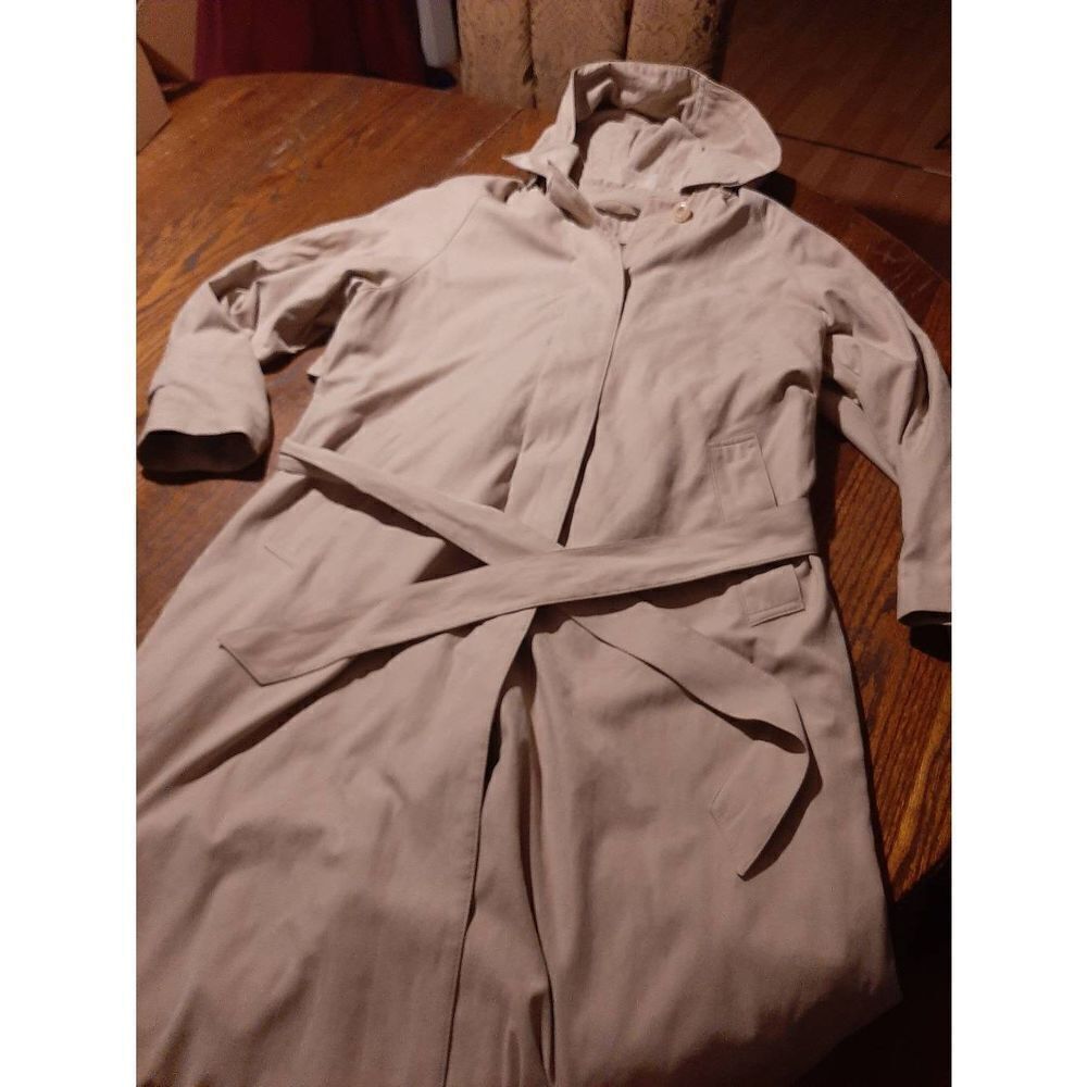 Medium Petite London Fog Tan Belted Trench Coat with Removable Lining
